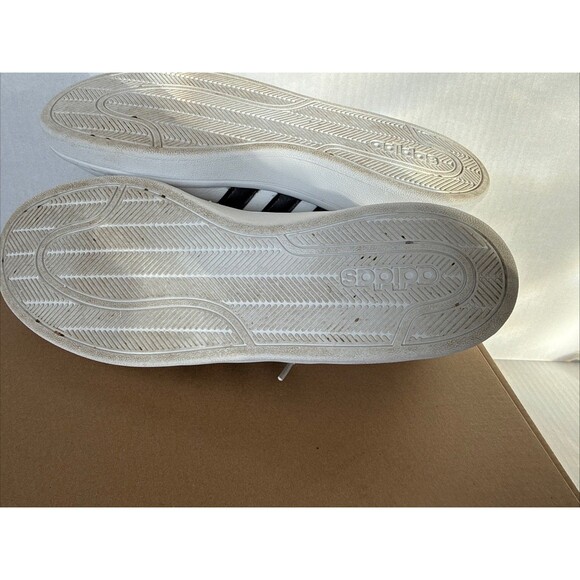 Adidas Neo White Men’s Size 8.5 With Cloud foam. Lace up, white W/black Stripe - Picture 6 of 6